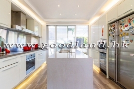 SAI KUNG Detached Village House For Sale | Greenery View, Renovated & Convenient Location