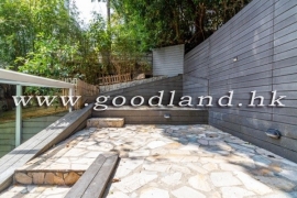 SAI KUNG Detached Village House For Sale | Greenery View, Renovated & Convenient Location