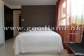SAI KUNG Detached Village House For Sale | Close To Town, Huge Fenced Garden & 4 En-Suites