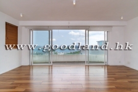 SAI KUNG Village House For Sale | Mid-Level Sea View, Renovated & Equipped Kitchen