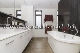 SAI KUNG Detached Village House For Sale | Sea Greenery View, Communal Pool & Spacious Layout