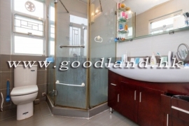 SAI KUNG Detached Village House For Sale | Huge Garden, Greenery View & Convenient Location