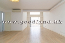 SAI KUNG Village House For Sale | High Ceiling, Partial Sea View & Spacious Layout