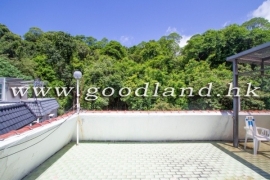 SAI KUNG Village House For Sale | Open Greenery View, 2 Parking Spaces & 3 En-Suites