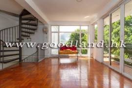 SAI KUNG Village House For Sale | Open Greenery View, 2 Parking Spaces & 3 En-Suites