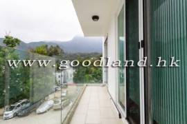 SAI KUNG Detached Village House For Sale | Peaceful Location, Garden & Equipped Kitchen
