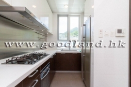 SAI KUNG Village House For Sale | End House, Private Gate & Mountain Greenery View