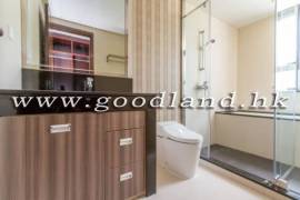 SAI KUNG Village House For Sale | End House, Private Gate & Mountain Greenery View