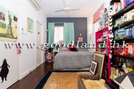 SAI KUNG Village House For Sale | Sea View All Levels, Communal Pool & Equipped Kitchen