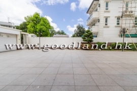 SAI KUNG Fully Detached House For Sale | Close to Town, Huge Fenced Garden