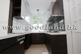 SAI KUNG Fully Detached House For Sale | Convenient Location & Huge Fenced Garden