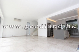 SAI KUNG Village House For Sale | Open Greenery View, Garden & Equipped Kitchen