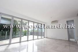 SAI KUNG Village House For Sale | Open Greenery View, Garden & Equipped Kitchen