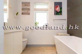 SAI KUNG Village House For Sale | Large Private-Gate Garden, Parking & Green View