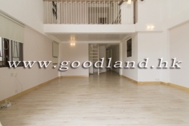 SAI KUNG Village House For Sale | Mid-Level Greenery Sea View & High Ceiling