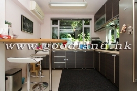 SAI KUNG Village House For Sale | Mid-Level Renovated Home with Greenery View