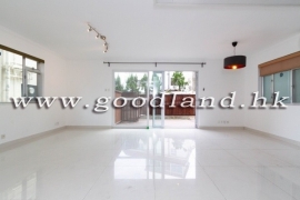 SAI KUNG Duplex Village House For Sale | Detached Duplex, Front Porch & Parking