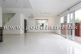 SAI KUNG Duplex Village House For Sale | Detached Duplex, Front Porch & Parking