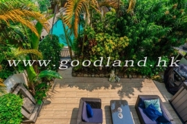SAI KUNG Village House For Sale | Communal Pool, Covered Parking & Modern Renovation