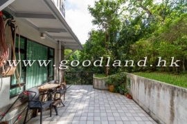SAI KUNG Detached Village House For Sale | Creekside Greenery, EV Parking & Practical Layout