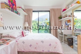 SAI KUNG Detached Village House For Sale | Creekside Greenery, EV Parking & Practical Layout