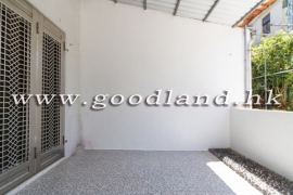 SAI KUNG Village House For Sale | Close to Town, High Ceiling & Brand New Kitchen