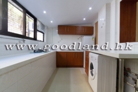 SAI KUNG Village House For Sale | Close to Town, High Ceiling & Brand New Kitchen
