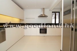 SAI KUNG Fully Detached House For Sale | Private Pool, Stunning Sea View & Western Decor