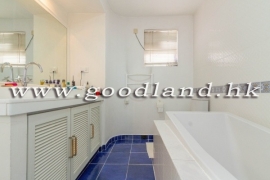 SAI KUNG Detached Village House For Sale | Gated Community, Terrace & Communal Pool