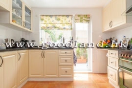 SAI KUNG Detached Village House For Sale | Gated Community, Terrace & Communal Pool