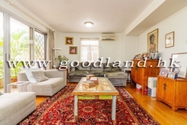 SAI KUNG Detached Village House For Sale | Gated Community, Terrace & Communal Pool