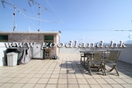 SAI KUNG Duplex Village House For Sale | Stunning Sea View, Rooftop &amp; Peaceful Location