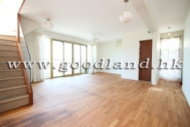 SAI KUNG Duplex Village House For Sale | Stunning Sea View, Rooftop &amp; Peaceful Location