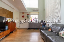 SAI KUNG Village House For Sale | High Ceiling, Multi Parking &amp; Close to Main Road