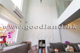 SAI KUNG Village House For Sale | High Ceiling, Multi Parking &amp; Close to Main Road
