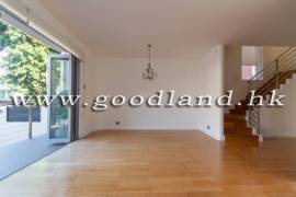 SAI KUNG Village House For Sale | Private-Gate Parking, Sea Greenery View & Renovated