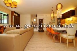 SAI KUNG Fully Detached House For Sale | Walk to Beach, Stunning Sea View & 5 Bedrooms