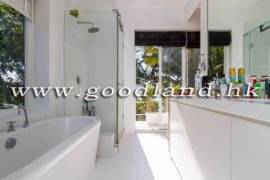 SAI KUNG End Unit Village House For Sale | Huge Garden, Sea View & 3 En-Suites