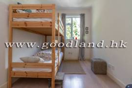 SAI KUNG Village House For Sale | Lawn Garden, Greenery View & Parking Next to House