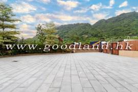 SAI KUNG Village House For Sale | Huge Garden, Private Gate Parking & Sea View