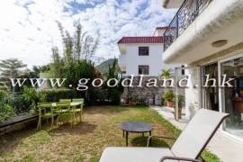SAI KUNG Village House For Sale | Full Sea View, Fenced Garden & 2 En-Suites