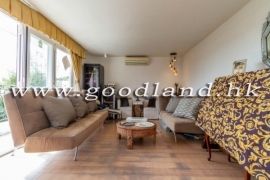 SAI KUNG Village House For Sale | Full Sea View, Fenced Garden & 2 En-Suites