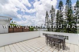 SAI KUNG Detached Village House For Sale | Yacht Club Location, Sea View & Garden