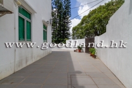 SAI KUNG Detached Village House For Sale | Yacht Club Location, Sea View & Garden