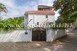 SAI KUNG End Unit Village House For Sale | Private Gate, Town View & Garden
