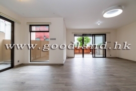 SAI KUNG Village House For Sale | Open Plan Living, BBQ Porch & 4 Bedrooms