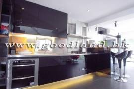SAI KUNG Small Whole Block For Sale | Renovated Village House with Open Plan Kitchen