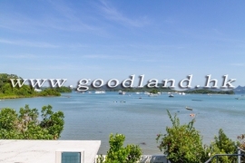 SAI KUNG Village House For Sale | Waterfront Location, Big Garden & 3 Bedrooms