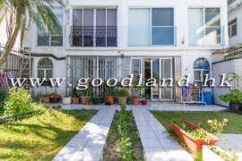 SAI KUNG Village House For Sale | Waterfront Location, Big Garden & 3 Bedrooms