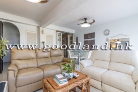 SAI KUNG Village House For Sale | Waterfront Location, Big Garden & 3 Bedrooms